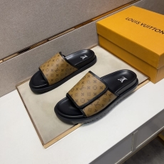 Louis Vuitton Slippers